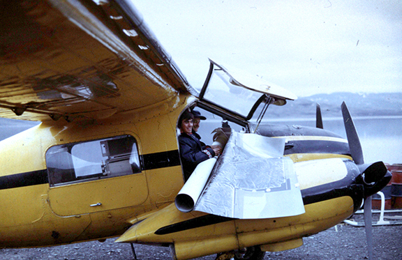 Merv in unknown plane (small).jpg